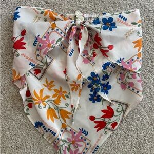 Floral Patterned crop top with Tie